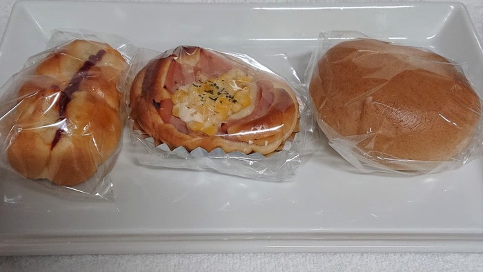 釧路市緑ケ岡にあるBakery LABO(ベーカリーラボ)で買ったパン