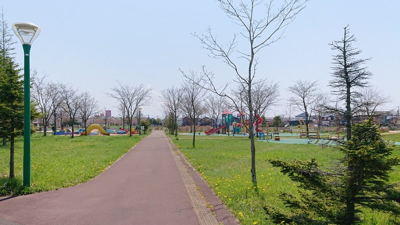 釧路市昭和中央公園　駐車場とは反対側の入り口